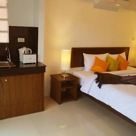 The Seashore Kamala Service Apartment Room photo