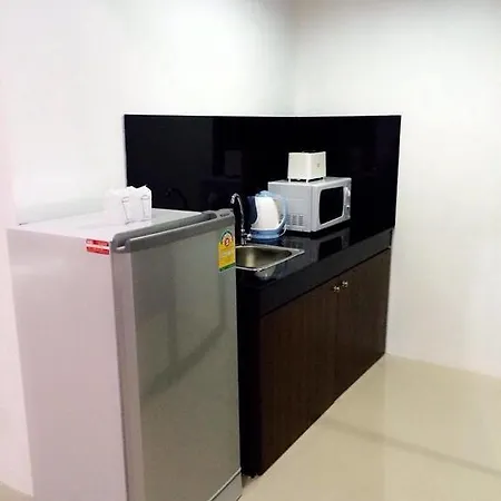 The Seashore Kamala Service Apartment Room photo